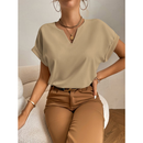 Blusa Feminina Soltinha Manga Morcego Decote Entalhado Helora